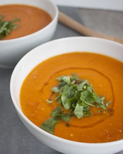 Tomatensoep met gegrilde paparika's