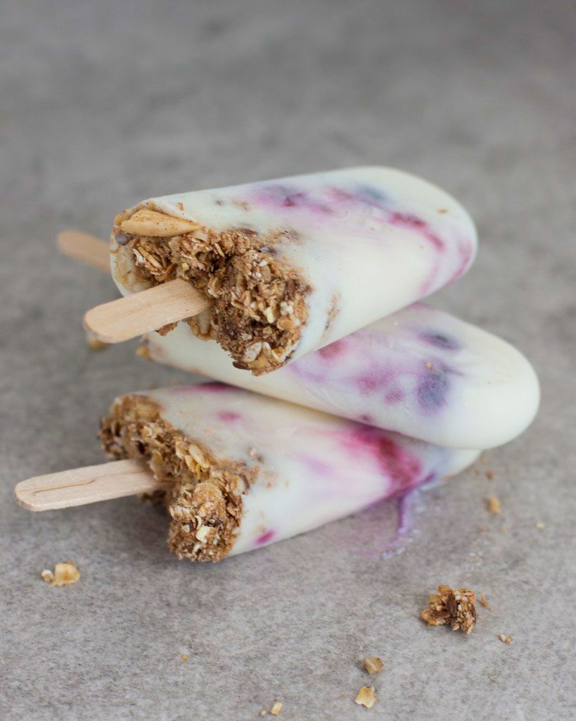 Vicky van Dijk | Ontbijt ijsjes met granola
